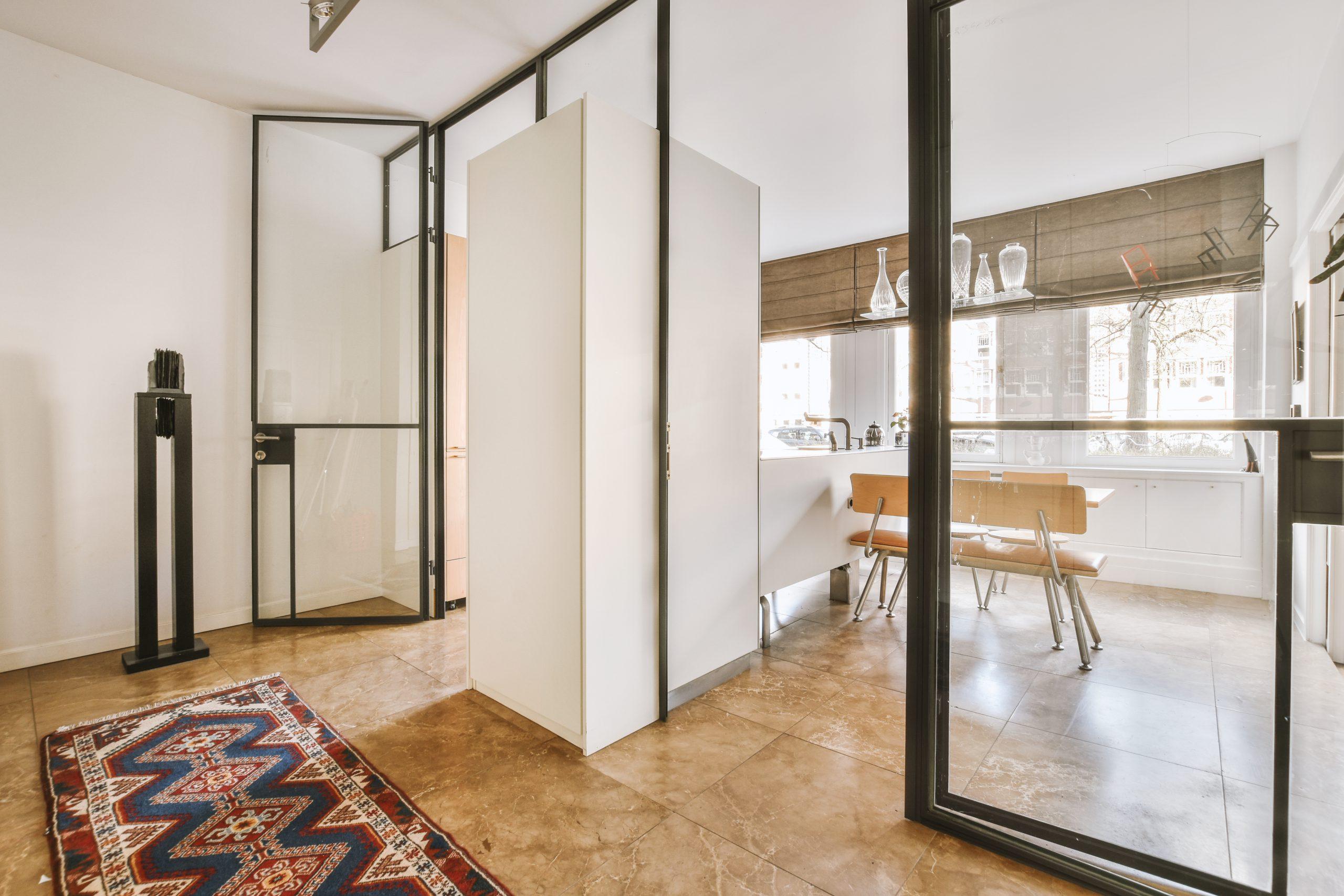 Unikatne in popolne rešitve suhomontažne gradnje iz gipsa Unikatne in popolne rešitve suhomontažne gradnje iz gipsa